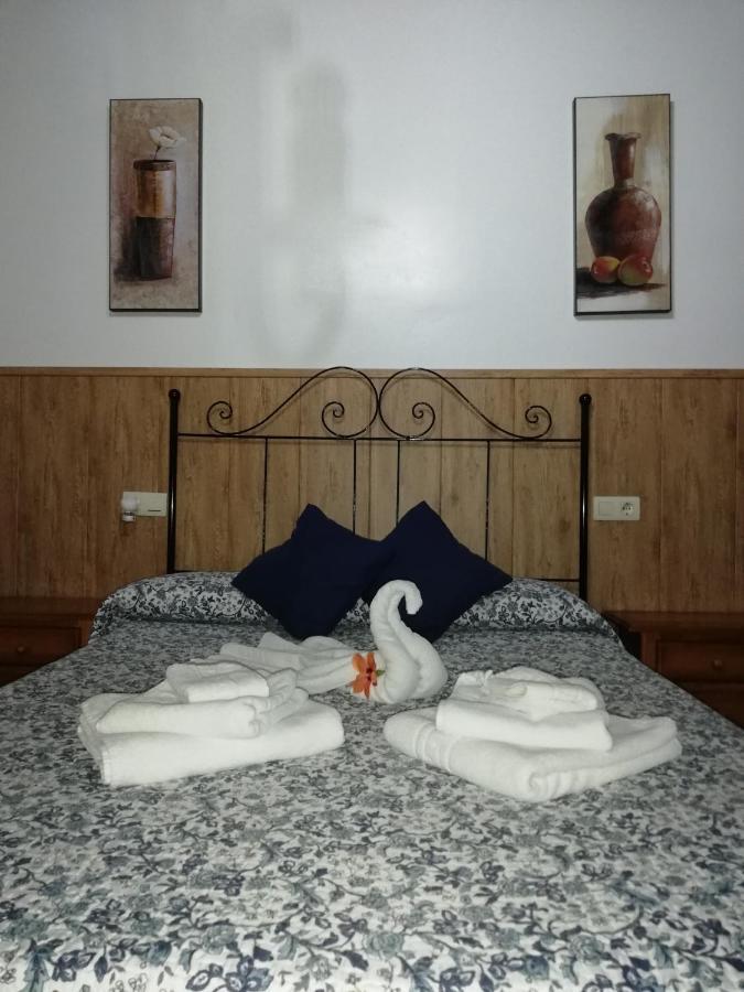 Hostal Brenaverde Gaucín Eksteriør billede