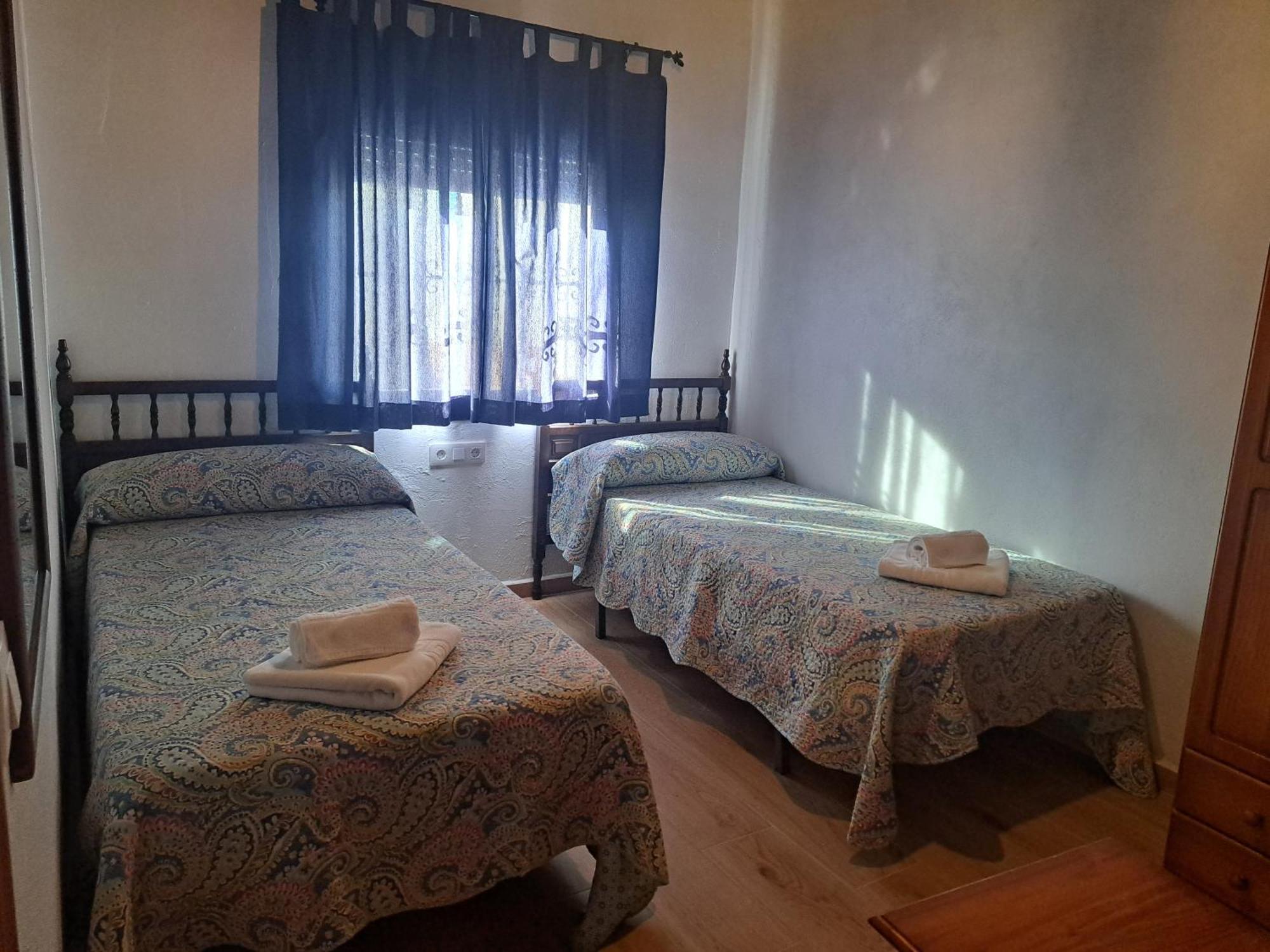 Hostal Brenaverde Gaucín Eksteriør billede